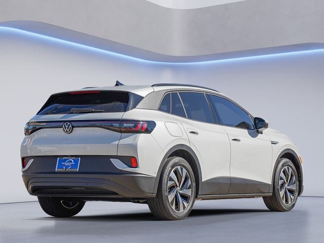 2025 Volkswagen ID.4 — detail view